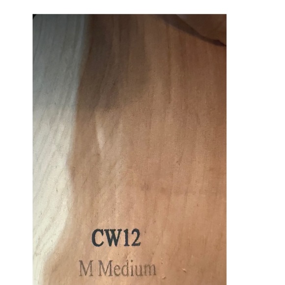 Cedar Shoe Trees – Mismatched Pair CW22 W Medium & CW12 M Medium‎ Wood Shoe Tree - Picture 4 of 5